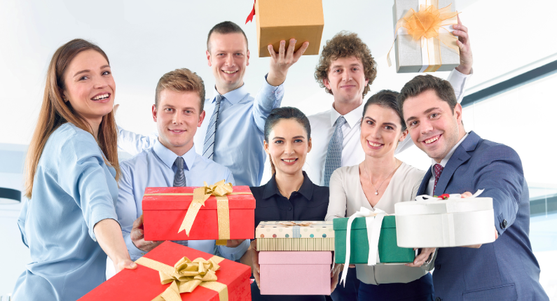 3 Reasons why Client Gift Giving is important!